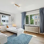 Grosse 80qm 3 Wohnung, Nahe Messe & Klinikum, 2x 55
