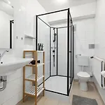 Grosse 80qm 3 Wohnung, Nahe Messe & Klinikum, 2x 55