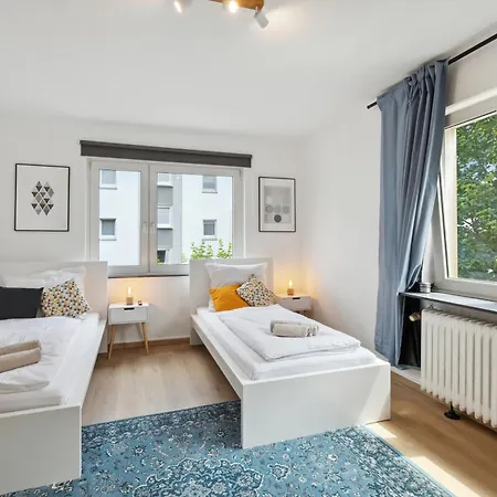 Apartmán Grosse 80qm 3 Wohnung, Nahe Messe & Klinikum, 2x 55