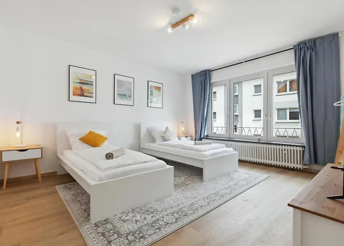 Grosse 80qm 3 Wohnung, Nahe Messe & Klinikum, 2x 55